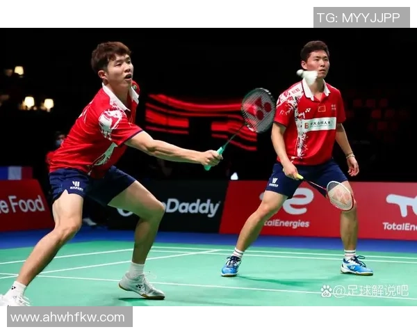 深度分析成都羽毛球队控制打法的战术特点与应用策略 深度分析成都羽毛球队控制打法的战术特点与应用策略