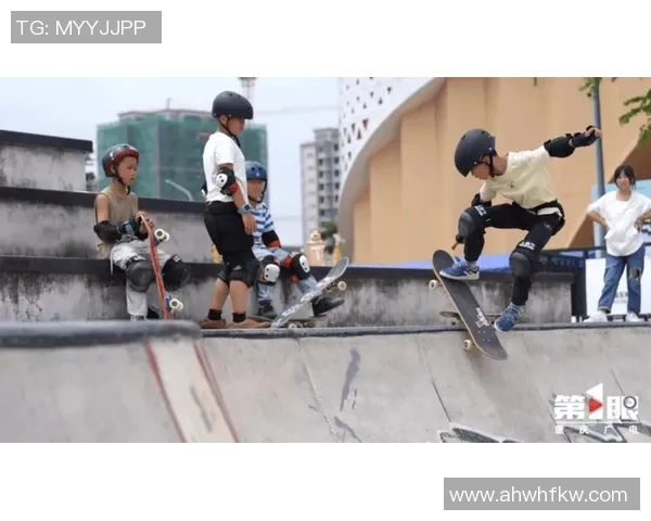 重庆滑板队节奏对比独家解析与训练方法探讨 重庆滑板队节奏对比独家解析与训练方法探讨
